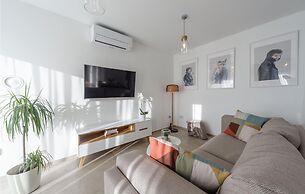 Awesome Home in Kraljevica With Wifi, Outdoor Swimming Pool and Heated