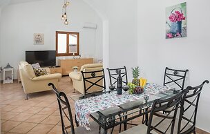 Amazing Home in Dracevac With Outdoor Swimming Pool, Wifi and 3 Bedroo