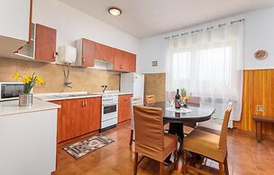 Amazing Home in Fazana With 3 Bedrooms and Wifi