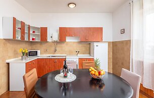 Amazing Home in Fazana With 3 Bedrooms and Wifi