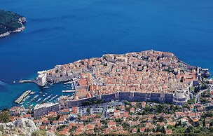 Stunning Apartment in Dubrovnik With Wifi and 2 Bedrooms