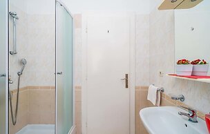 Stunning Apartment in Dubrovnik With Wifi and 2 Bedrooms