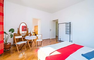 Stunning Apartment in Dubrovnik With Wifi and 2 Bedrooms