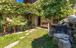 Beautiful Home in Tolmin With Jacuzzi, Wifi and 1 Bedrooms