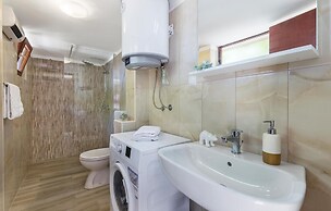 Amazing Apartment in Pula With Wifi