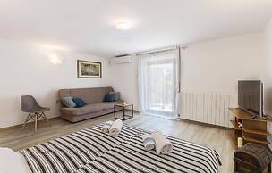 Amazing Apartment in Pula With Wifi