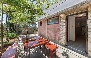 Amazing Apartment in Pula With Wifi