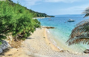 Beautiful Apartment in Omis With