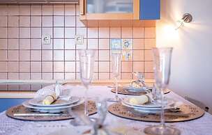 Amazing Home in Dramalj With Wifi, 2 Bedrooms and Outdoor Swimming Poo