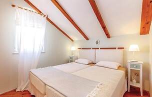 Amazing Home in Dramalj With Wifi, 2 Bedrooms and Outdoor Swimming Poo