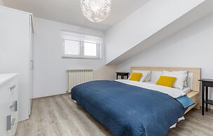 Stunning Apartment in Pula With Wifi and 2 Bedrooms