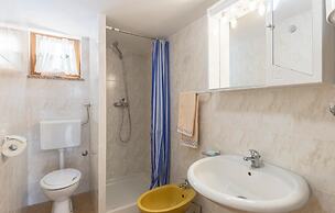 Stunning Apartment in Fazana With 2 Bedrooms and Wifi