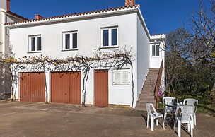 Stunning Apartment in Fazana With 2 Bedrooms and Wifi