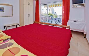 Stunning Apartment in Hvar With 1 Bedrooms and Wifi