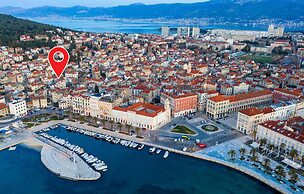 Beautiful Home in Split With Wifi and 4 Bedrooms