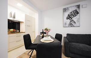 Nice Apartment in Zadar With 1 Bedrooms, Wifi and Outdoor Swimming Poo