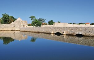 Amazing Apartment in Nin With 2 Bedrooms and Wifi