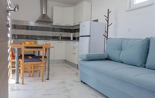 Beautiful Home in Prgomet With 3 Bedrooms, Wifi and Outdoor Swimming P