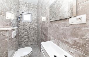 Beautiful Home in Prgomet With 3 Bedrooms, Wifi and Outdoor Swimming P