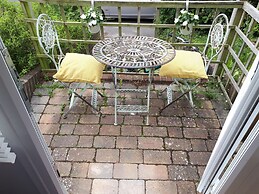 1-bed Apartment in Lewes Located Near Town Centre!