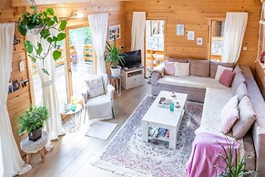 Immaculate 4-bed Cottage in Kolasin / Montenegro