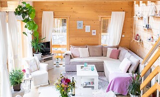 Immaculate 4-bed Cottage in Kolasin / Montenegro