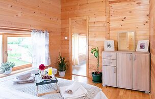Immaculate 4-bed Cottage in Kolasin / Montenegro