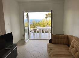 Panorama View 2-bed Apartment in Sutomore