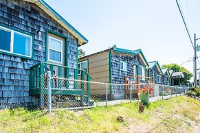 Oceanside Ocean Front Cabins