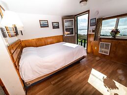 Oceanside Ocean Front Cabins