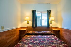 Oceanside Ocean Front Cabins