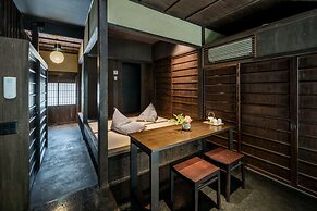 Suigetsu Machiya House