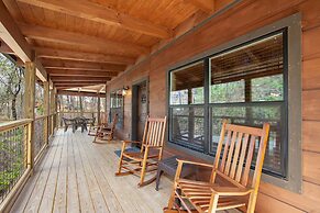 Creekside Manor Too 2 Bedroom Cabin by RedAwning