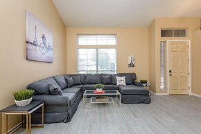 Casa Caliente 3 Bedroom Home by Redawning