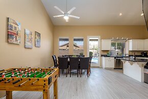 Casa Caliente 3 Bedroom Home by Redawning