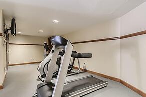 Mill Club 205 2 Bedroom Condo by RedAwning