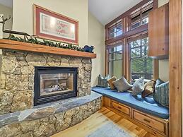 Spacious Town Home, Short Walk to Lifts, Private Hot Tub - 144C by Red