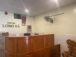 Long Ha Hotel