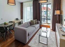 VN3 Terraces Suites by Adrez Living