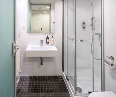 VN3 Terraces Suites by Adrez Living