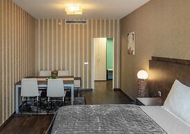 VN3 Terraces Suites by Adrez Living