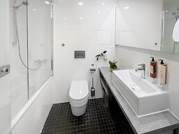 VN3 Terraces Suites by Adrez Living