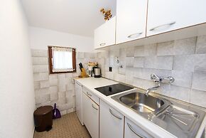 A5 Cozy Apt. With big Garden, Balcony & Grill