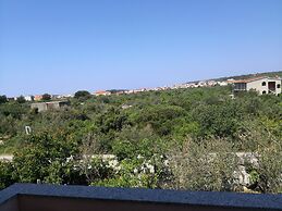 A3 Cozy Apt. w. big Garden, 2 Balconies & Grill