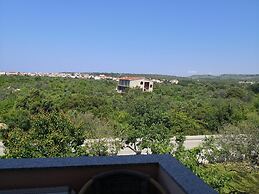 A1 Cozy Apt. w. big Garden, 2 Balconies & Grill