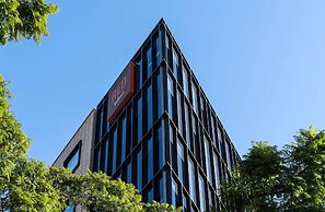 Radisson RED Hotel, Johannesburg Rosebank