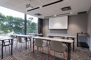 Radisson RED Hotel, Johannesburg Rosebank