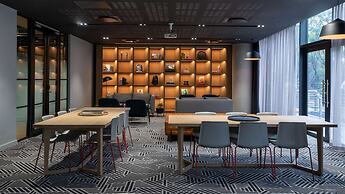 Radisson RED Hotel, Johannesburg Rosebank