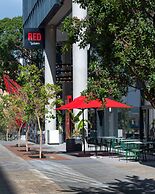 Radisson RED Hotel, Johannesburg Rosebank