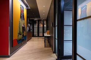 Radisson RED Hotel, Johannesburg Rosebank